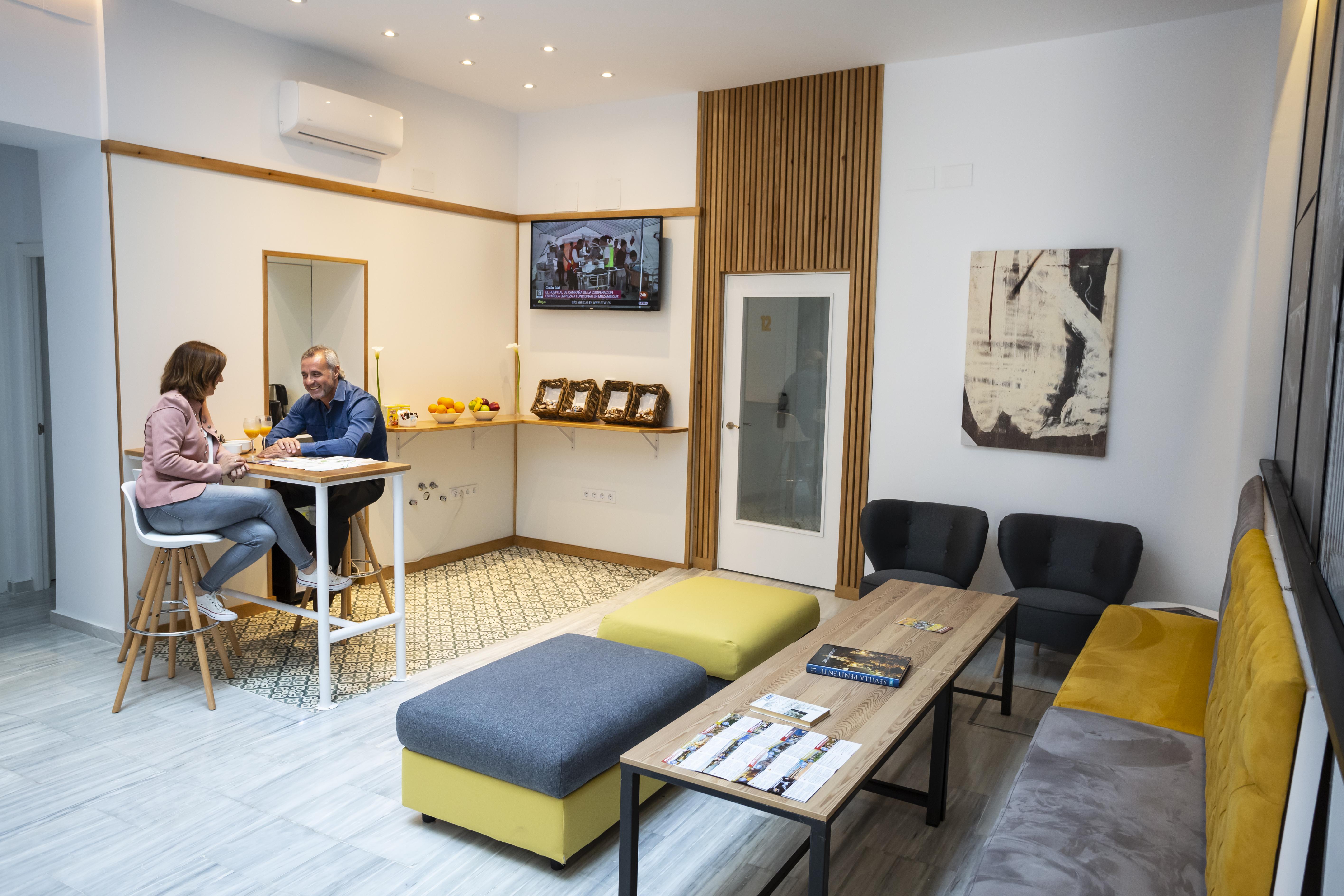 Basic Hotel Sevilla Catedral Dış mekan fotoğraf