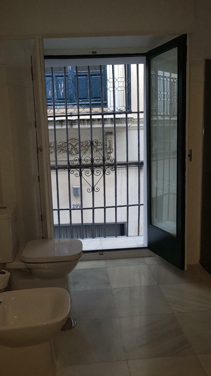 Basic Hotel Sevilla Catedral Dış mekan fotoğraf