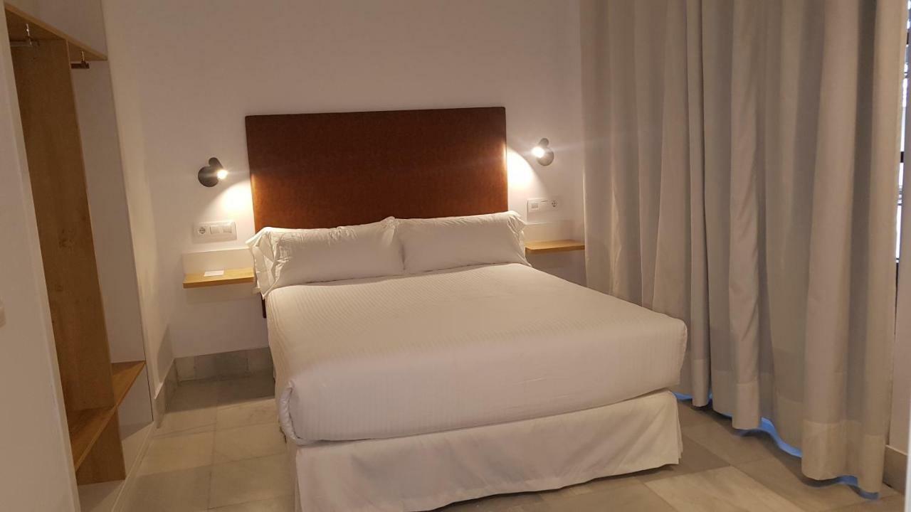 Basic Hotel Sevilla Catedral Dış mekan fotoğraf